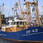De ZK43 in de haven van Lauwersoog
